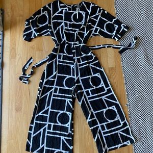 ASOS printed B&W wide leg jumpsuit. Never worn.